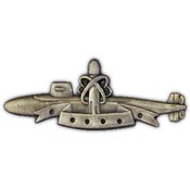 POLARIS SUBMARINE PIN  