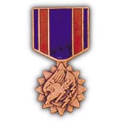 AIR MEDAL PIN 1-1/8"  